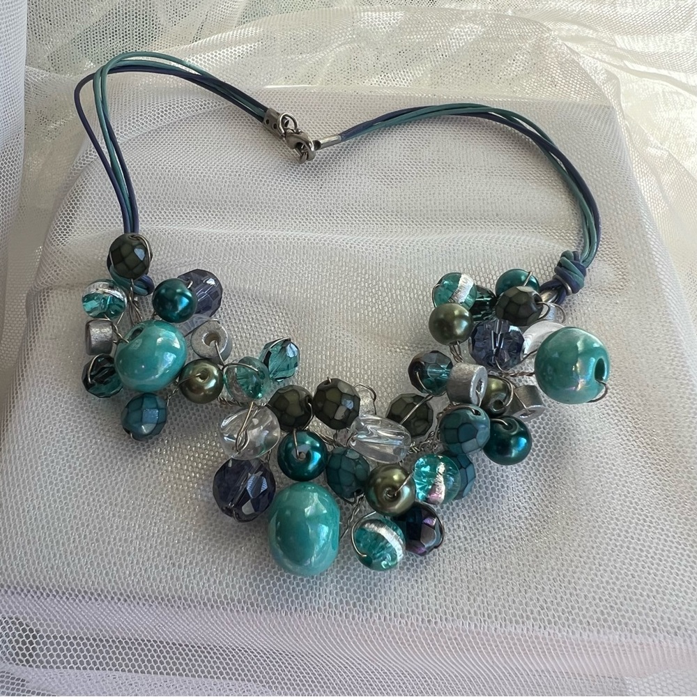 Turquoise Blue Ceramic Bead & Crystal Mixed Media Beaded Necklace Handmade NEW - Picture 13 of 17